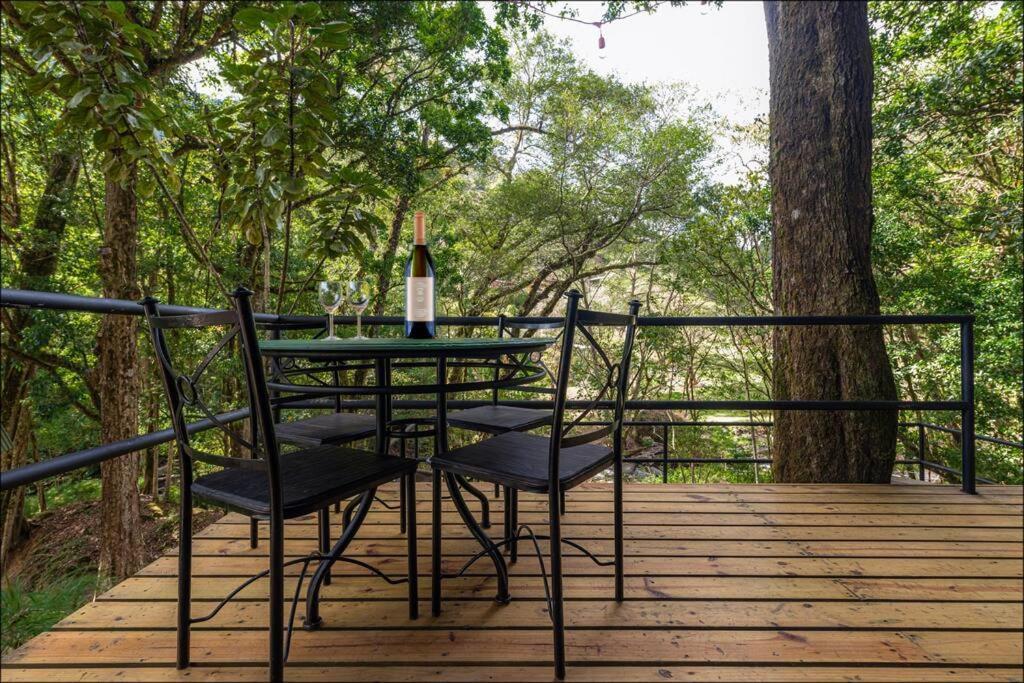 Unicorn Lodge: Direct Riverfront : Unique Experience Сан-Херардо-де-Дота Экстерьер фото